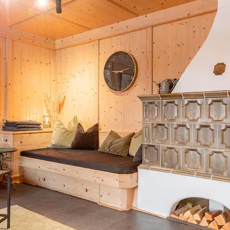 度假居 Neu Saniertes Mit Grossem Garten *