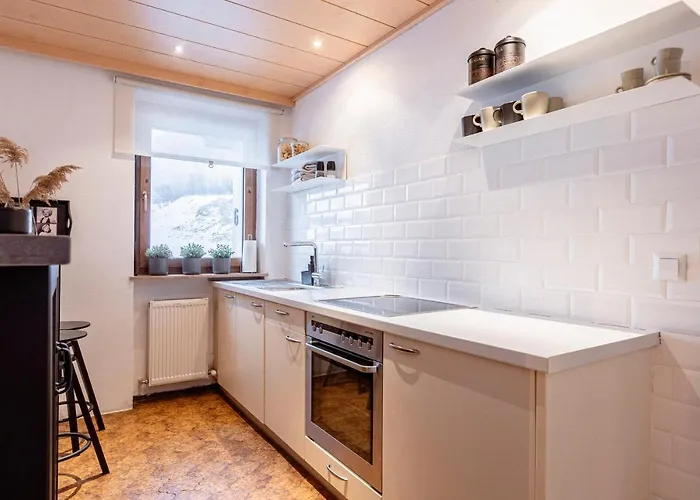 Feriehus Neu Saniertes Mit Grossem Garten *