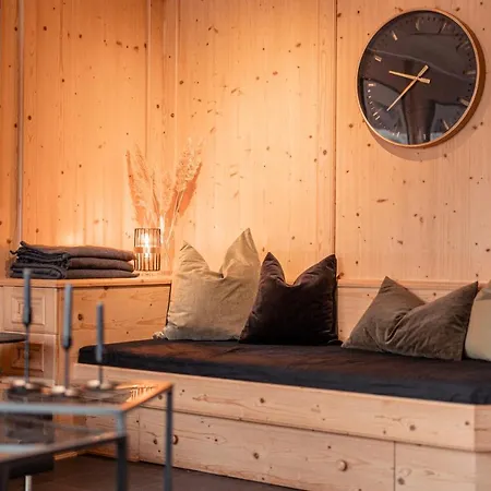 Holiday home Neu Saniertes Mit Grossem Garten *